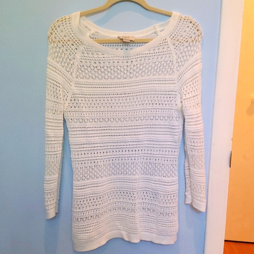 White loft crochet sweater, small